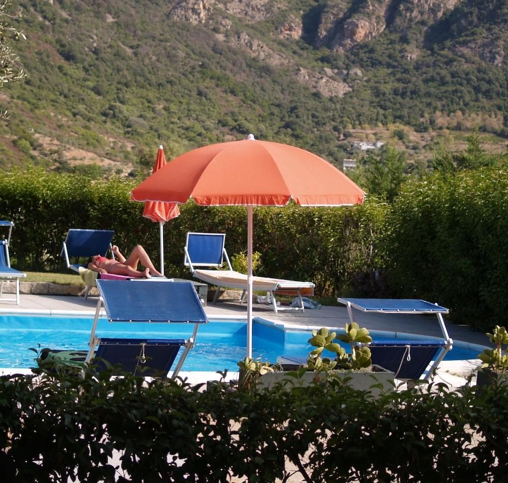 קרדדו Natur Hotel Tanca מראה חיצוני תמונה