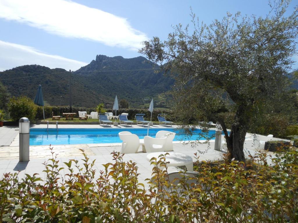 קרדדו Natur Hotel Tanca מראה חיצוני תמונה
